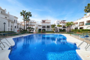 Beachside 3 Bedroom Apartment in La Gavia, San Pedro de Alcantara